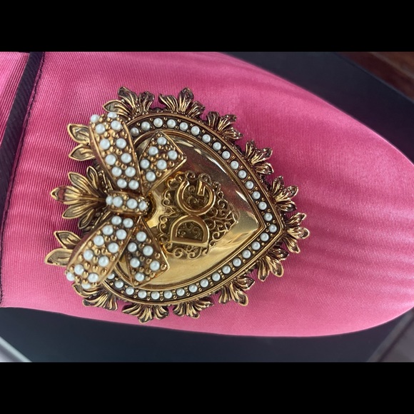 Dolce and Gabanna women’s pink silk Amore flat loafers. Worn once. Size 39. - Picture 2 of 8